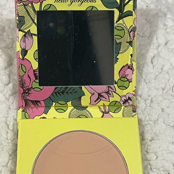 Winky Lux, matte setting powder, new in box, transparent for all skin types - Picture 5 of 5